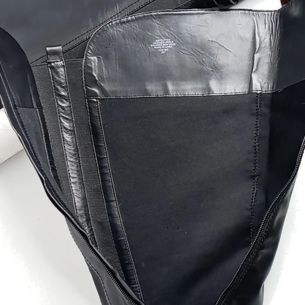 Audrey Brooke Black Knee-High Leather Boots - sz 8.5M